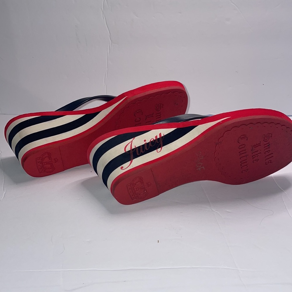 JUICY COUTURE   WEDGE Sandal - Picture 4 of 5